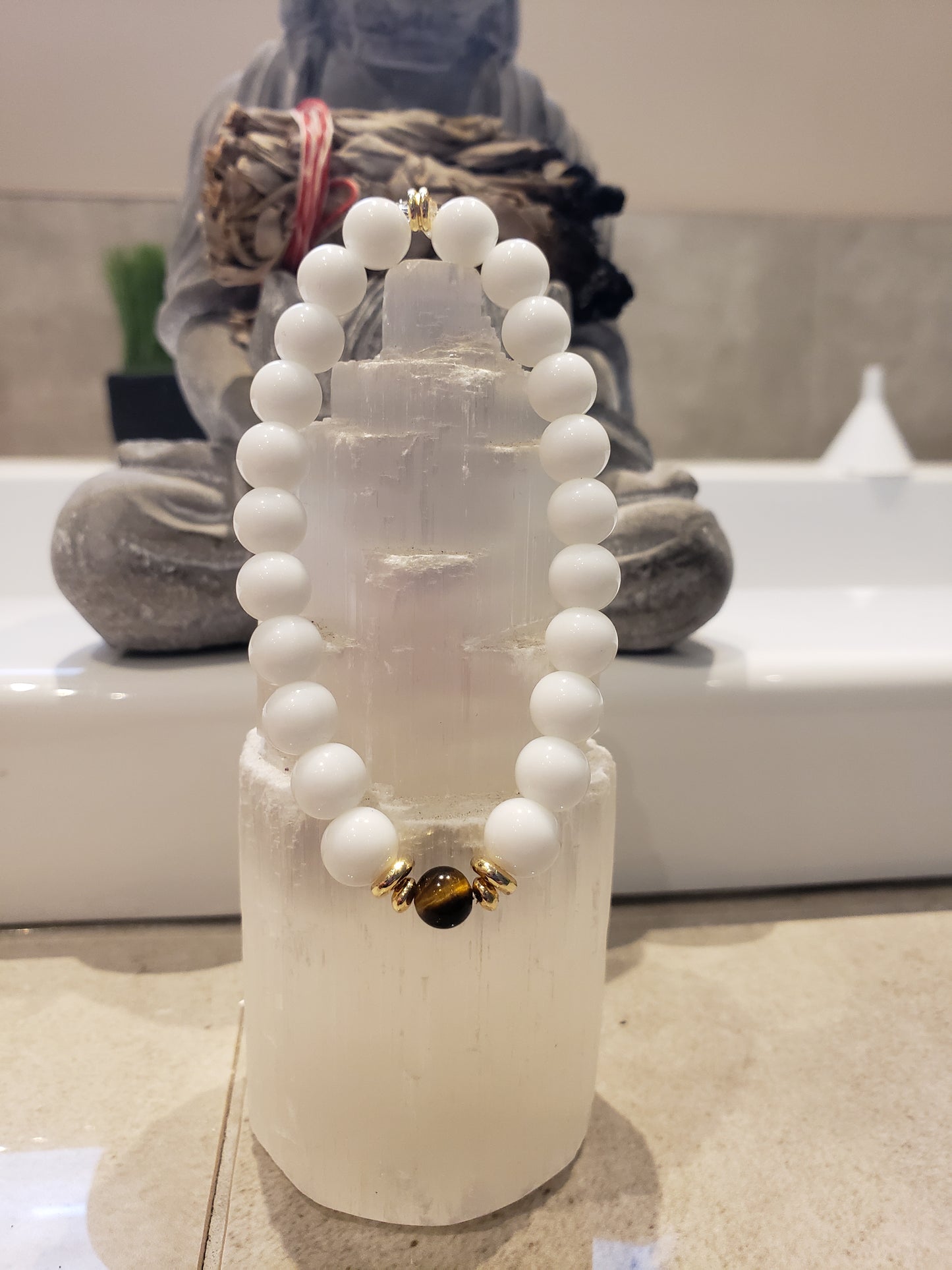 Le tridacna et oeil de tigre